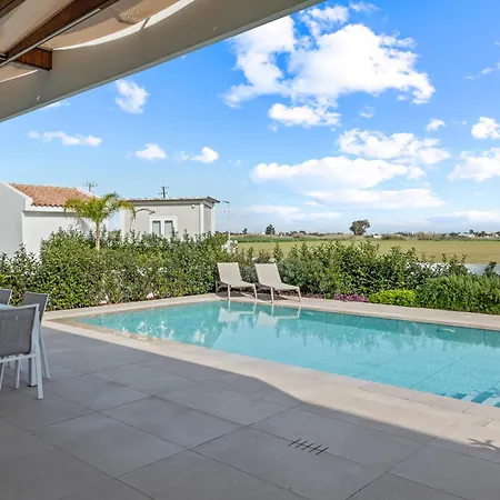 Serenity Waves 20 Larnaca